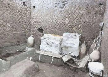 Pompeii’de kölelerin yatak odası bulundu