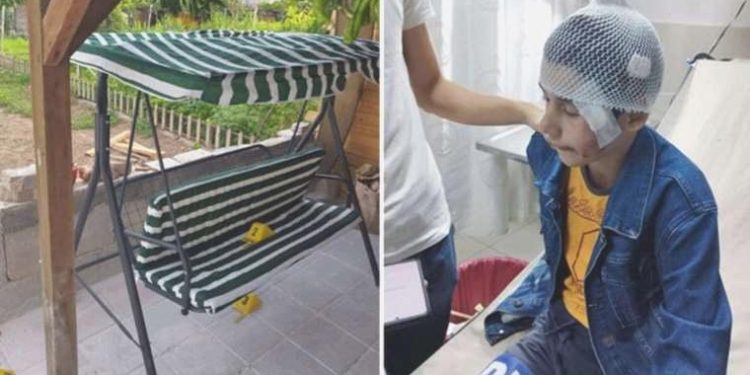 Salıncaktaki çocuğun hızına yorgun mermi isabet etti
