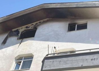 Sıcak nedeniyle patlayan televizyon yangın çıkardı!