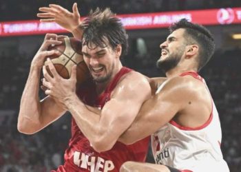 Son Dakika: 12 Dev Adam, Hırvatistan’a finalde kaybetti