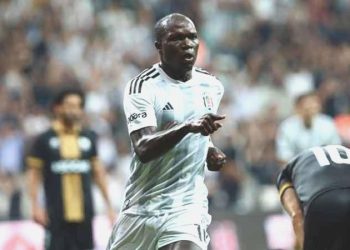 Spor muharrirleri Beşiktaş – Neftçi Bakü maçını yorumladı