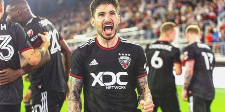 Trabzonspor’da ikili imza