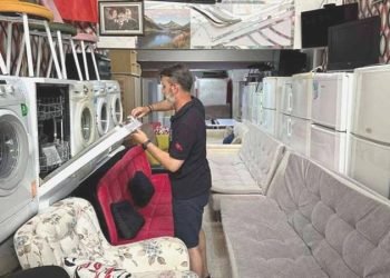 Üniversite kazanan öğrencilere ‘ikinci el eşya’ uyarısı