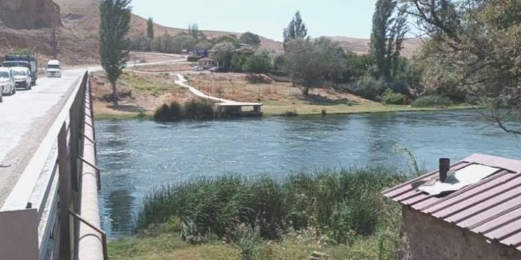 Yüzmek için Kızılırmak’a giren Davet kayboldu