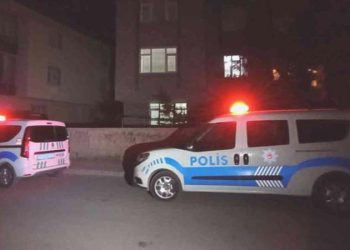 14 yaşındaki çocuk dedesini bıçakladı