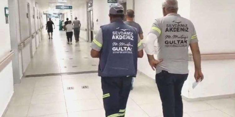 20 kişilik küme, çöp dökmeye giden belediye çalışanına saldırdı