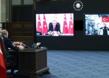 Erdoğan, ilk Türk astronot Gezeravcı ile görüştü