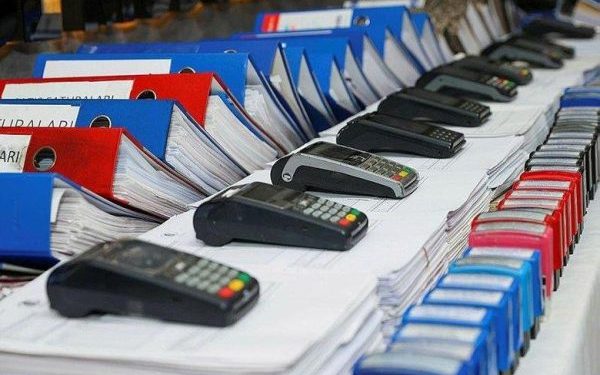 İzmir merkezli naylon fatura operasyonunda 100 şirketin hesapları mercek altına alındı