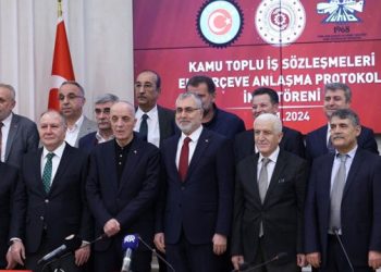 Kamu işçileri için ek zam protokolü imzalandı