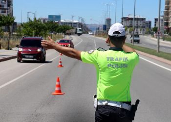 Trafik cezalarında süre uzatıldı