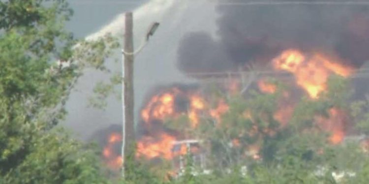 ABD’de petrol rafinerisinde yangın