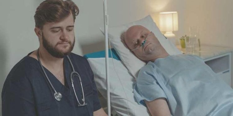 Ağrı yapmıyor! Sinsi hastalık: Testis kanseri