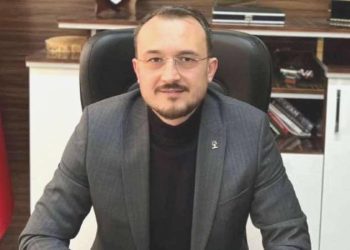 AKP’li Ahmet Kulat istifa etti