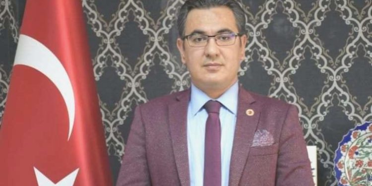 Akyazı Kaymakamı Mustafa İkbal Eşki kimdir? Mustafa İkbal Eşki kaç yaşında, nereli?