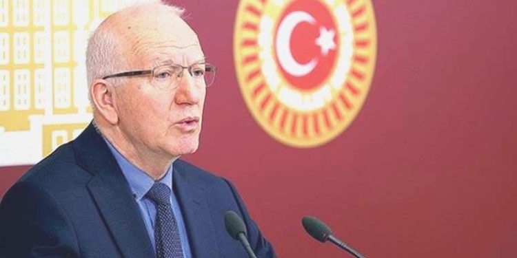 Anayasa profesörü İbrahim Kaboğlu’ndan ‘Can Atalay’ açıklaması: ‘YSK’yı tanımamaktır’