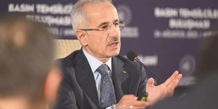 Bakan Uraloğlu’ndan ‘İstanbul depremi’ açıklaması: Tahliye noktalarını açıkladı!