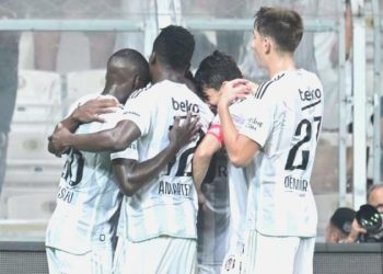 Beşiktaş’ın Dinamo Kiev maçı kamp takımı belirli oldu!
