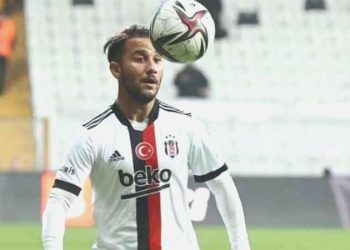 Beşiktaş’ta ayrılık! Kerem Kalafat, Çorum FK’ya transfer oldu