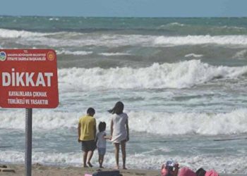 Bir vilayette daha denize girmek yasaklandı