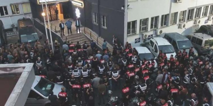 Bursa’da aranan şüphelilere operasyon: 44 gözaltı