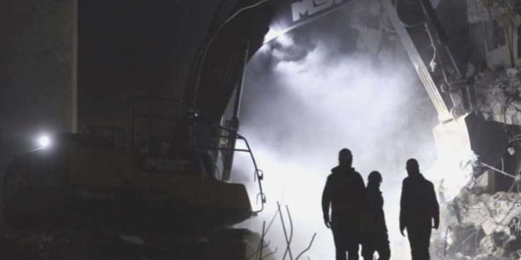 CHP’li Kayıhan Pala’dan asbest eleştirisi: İktidar sıhhatte özensiz