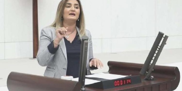 CHP’li Kılıç: PTT’de durum ya sürgün, ya ölüm!