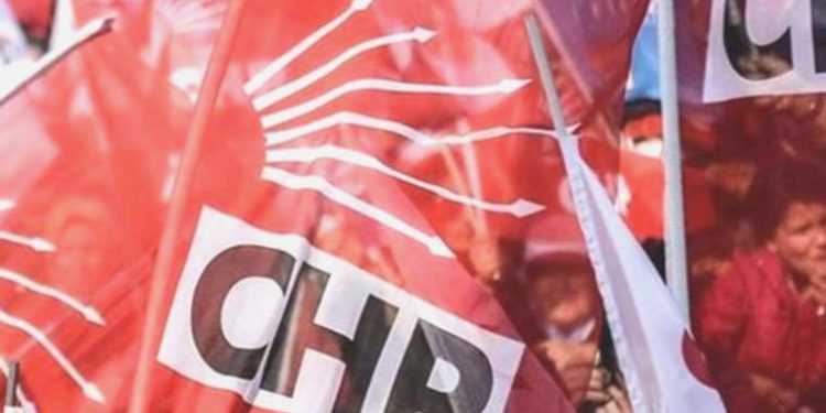 CHP’nin İstanbul’daki standında tehdit ve hakarette bulunan şahsa 7 yıl mahpus istemi