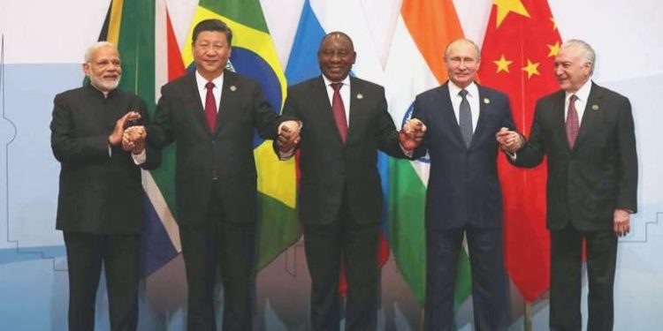 Çin’den BRICS açıklaması: Batı aksisi koalisyonu amaçlamıyor