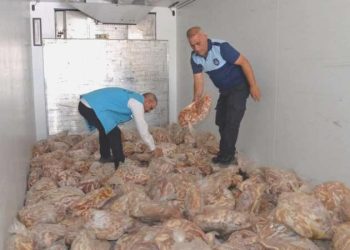 Diyarbakır’da skandal manzaralar… TIR’da 5 ton kaçak et ve sakatat yakalandı!