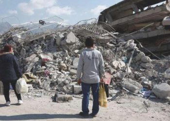 Eczacılar Vakfı, depremzede öğrenciler için burs kampanyası başlattı