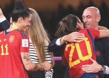 FIFA’dan İspanya Futbol Federasyonu Lideri Luis Rubiales’e ceza