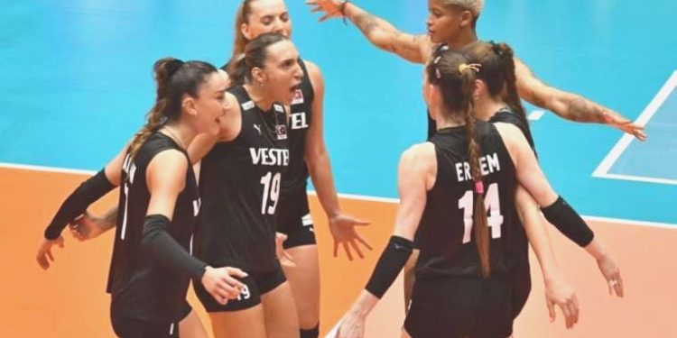 Filenin Sultanları Çekya mahzurunu geçti: Türkiye 3-1 Çekya