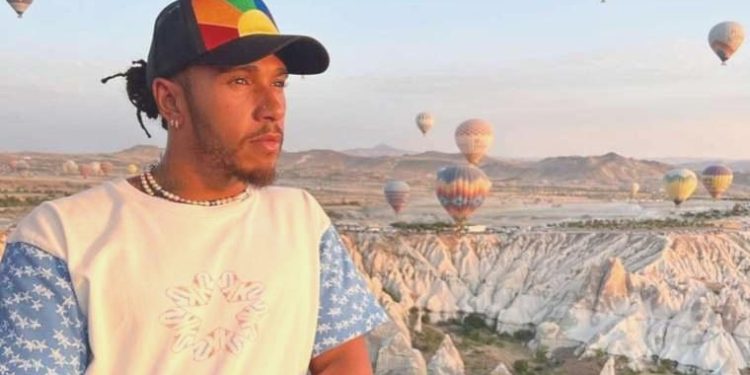 Formula 1’de 7 sefer dünya şampiyonu Lewis Hamilton, Kapadokya’ya hayran kaldı!