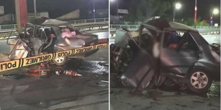 Güreşçilerin olduğu araba kaza yaptı: 4 meyyit, 1 ağır yaralı