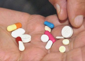 ‘Hasta yakını’ üzere davranıyorlar… Bakanlıktan ‘yeşil reçeteli’ ilaç yazdıranlara karşı ikaz