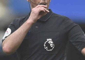 İngiliz hakemlere enteresan yasak