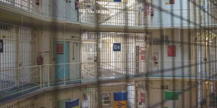 İngiltere’de cinsel atak ve eziyet içeren cinayet suçluları mahpustan çıkamayacak