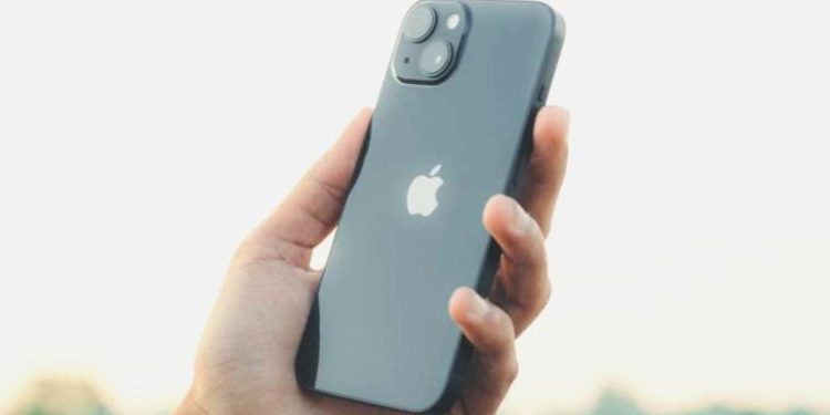 iPhone kullanıcıları dikkat: Bu modeller iOS 17 güncellemesi alamayacak!