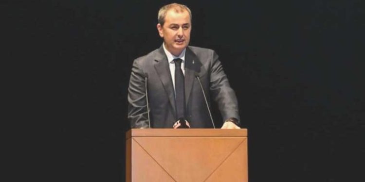 İş Bankası Genel Müdürü Hakan Ortan: ‘Merkez’ kur yükünü bankalarla paylaşmak istedi’