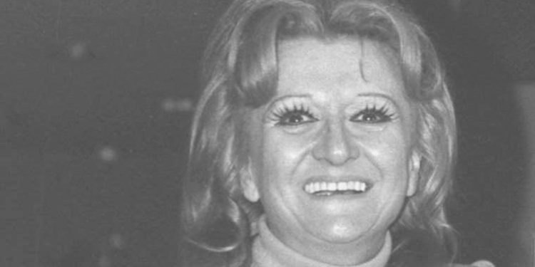 Işıltılı meslek, derin anılar: Nisa Serezli’nin ömür serüveni