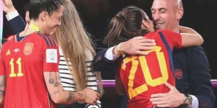 İspanya Bayan Ulusal Futbol Kadrosu oyuncularından maçlara çıkmama kararı