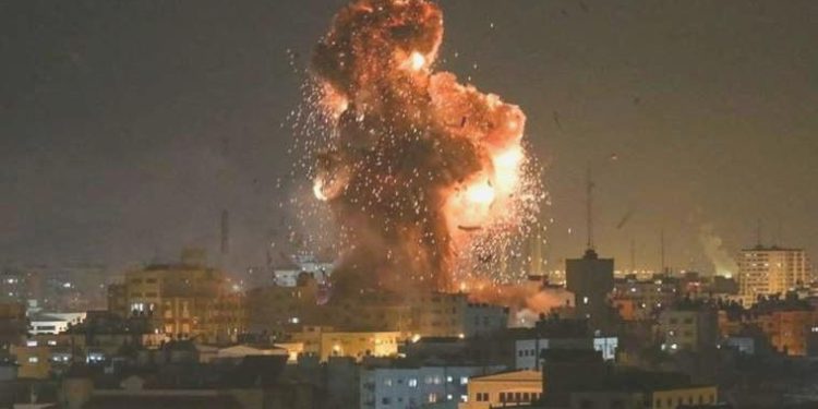 İsrail’den, Suriye’deki askeri gayelere hava saldırısı