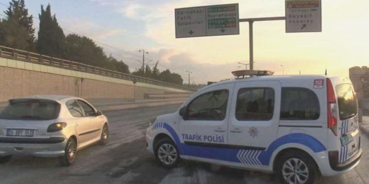 İstanbullular dikkat: 30 Ağustos Zafer Bayramı kutlamalarının provası için birtakım yollar trafiğe kapatıldı