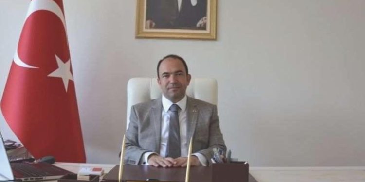 Karasu Kaymakamı Mehmet Uğur Arslan kimdir? Mehmet Uğur Arslan kaç yaşında, nereli?