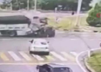 Kırmızı ışık ihlali yapan TIR şoförü faciaya neden oldu: 2 kişi hayatını kaybetti!