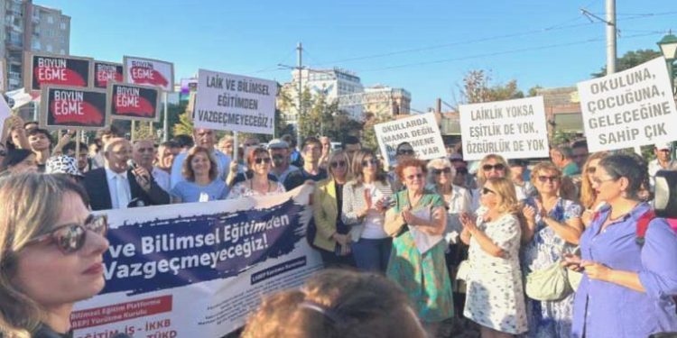 LABEP’den ‘Laik ve Bilimsel Eğitimden Vazgeçmeyeceğiz’ hareketi