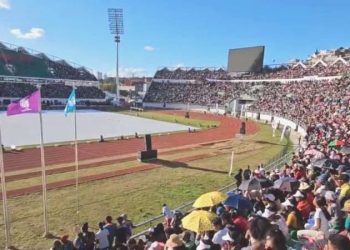 Madagaskar’daki bir stadyumda izdiham çıktı