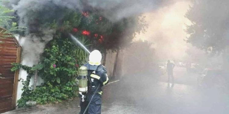 Marmaris’te otelde yangın! Dumanlar gökyüzünü kapladı…