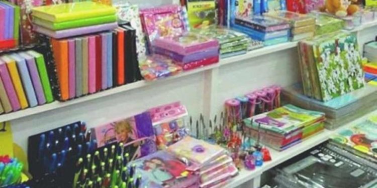 Okul çantasının maliyeti bin lirayı aştı!