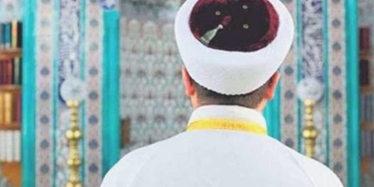Okullara ‘imam’ atanmıştı… Yargı kararını verdi: Laikliğe alışılmamış değilmiş!